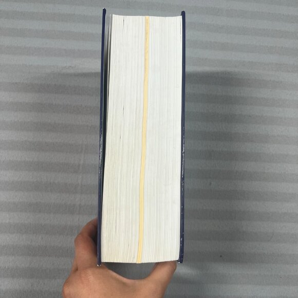 Larousse English French and English French Dictionary - Picture 2 of 4